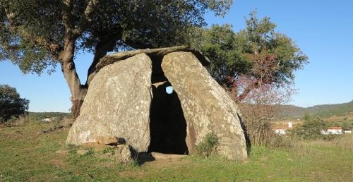 Anta da Herdade da Candeeira