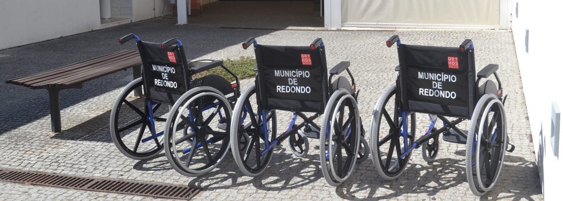 Cedência de equipamento ao Centro de Saúde de Redondo