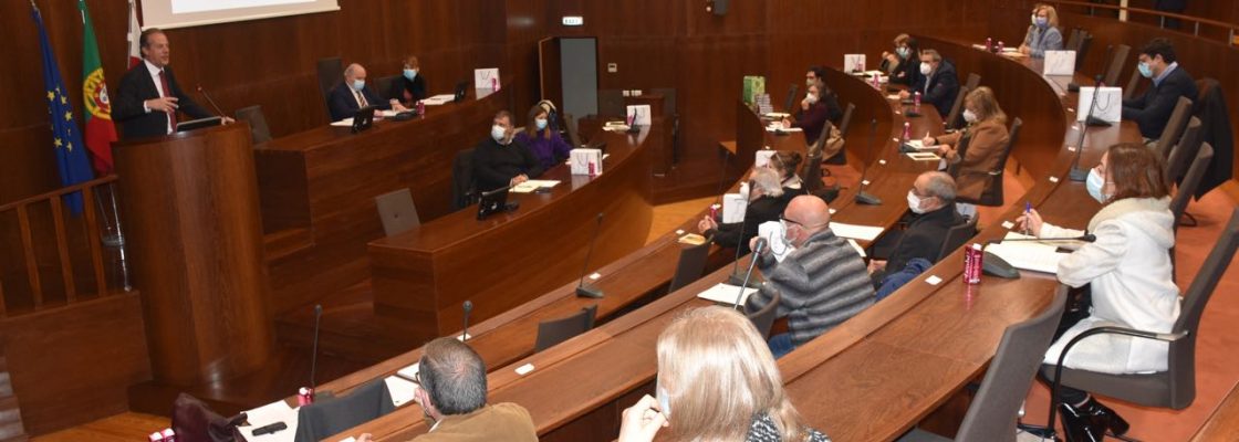 Município de Redondo reúne com cidades e vilas de cerâmica em Aveiro