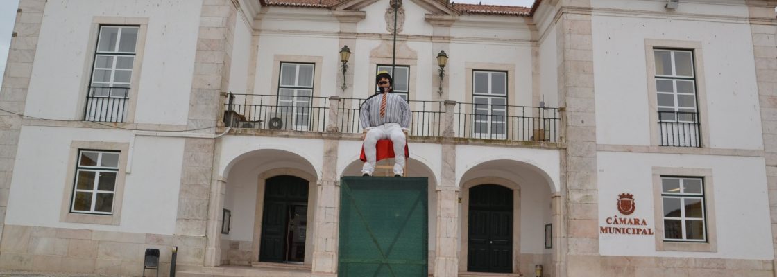 “Rei Momo” volta a subir ao trono na Praça da República