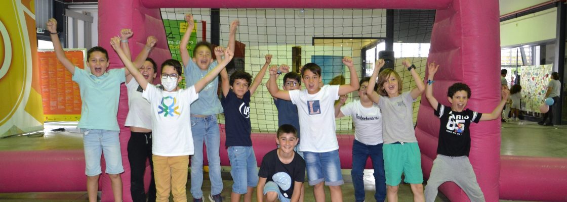 Dia da Criança marcado por sorrisos, atividades e surpresas em Redondo