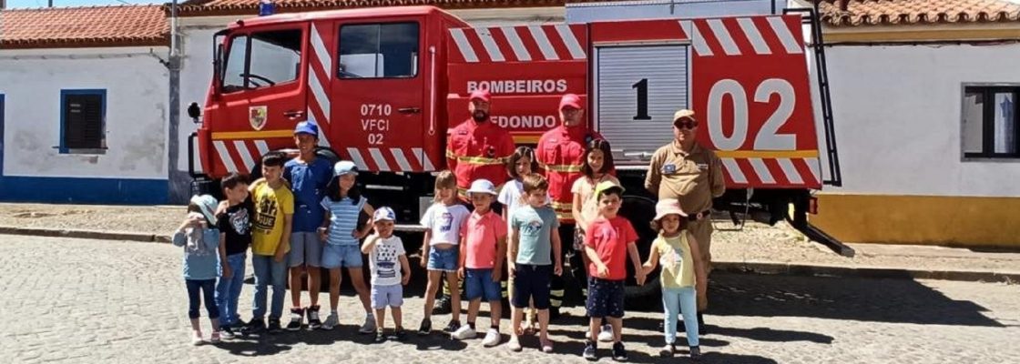 Dia Mundial da Criança: Petizes do Concelho de Redondo brincaram ao faz de conta