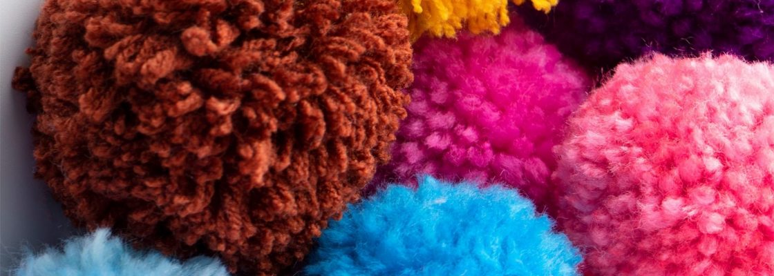 Atelier “Vamos aprender… Pompons de lã” | 21 de janeiro | 15h00 | Biblioteca P...