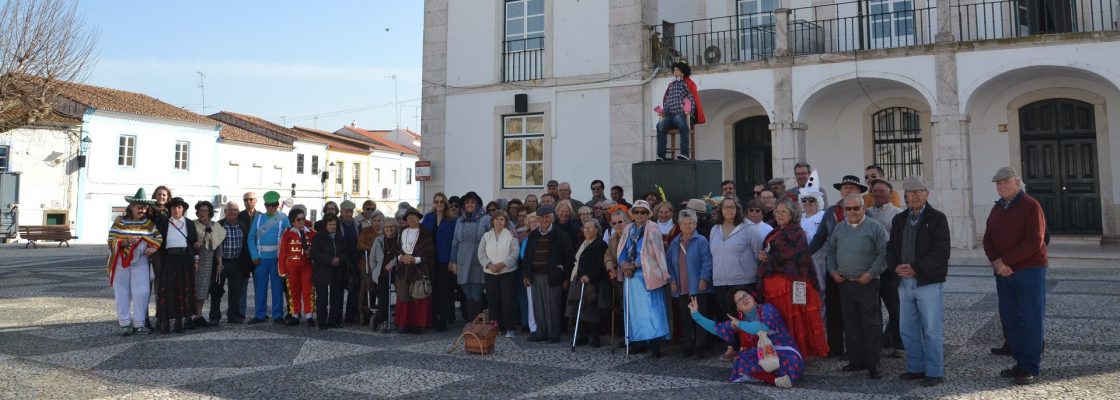 A tradição volta a cumprir-se em Redondo: “Rei Momo” já subiu ao trono