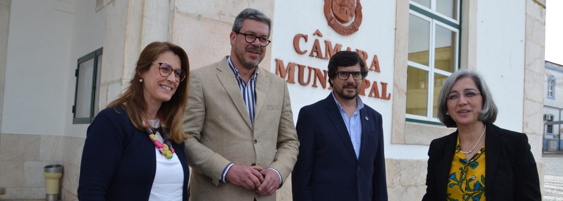 Secretária de Estado da Promoção da Saúde visitou Redondo