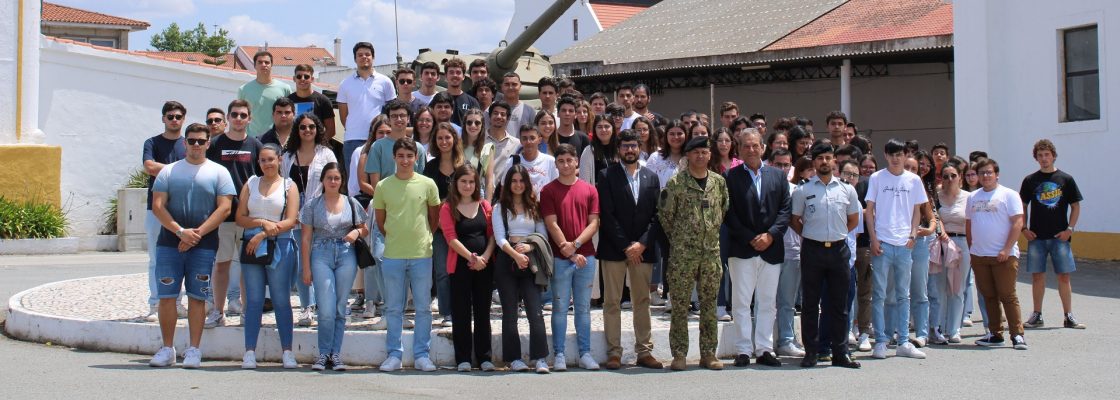 Jovens do Concelho de Redondo participaram no Dia da Defesa Nacional