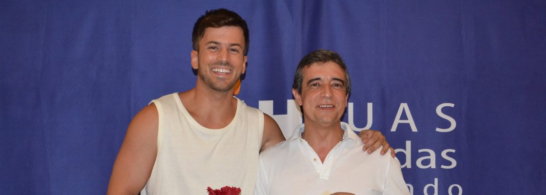 Ruas Floridas: David Carreira levou Praça da República ao rubro