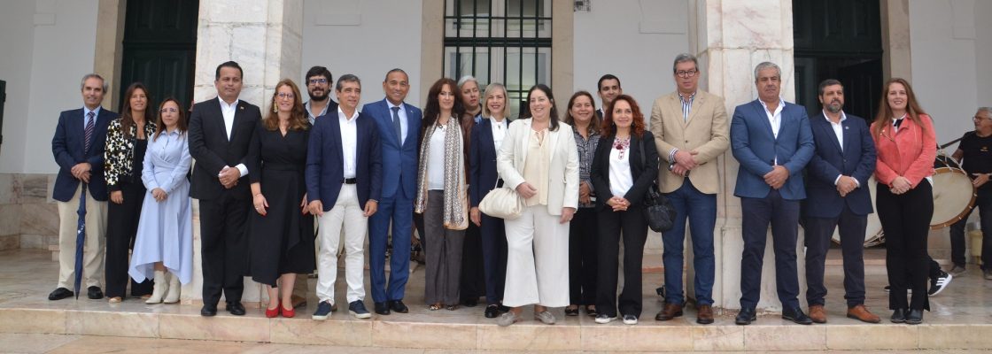 REDONDO RECEBE A VISITA DOS EMBAIXADORES DA AMÉRICA LATINA