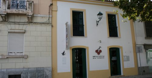 Despacho – Encerramento temporário do Museu Regional do Vinho (devido a trabalhos de manutenção)