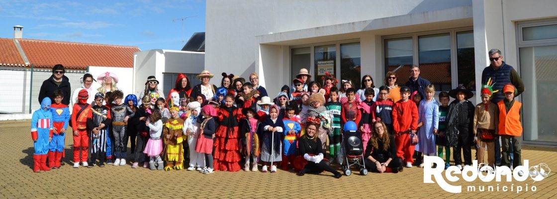 Montoito brinca ao Carnaval com Desfile de Comadres