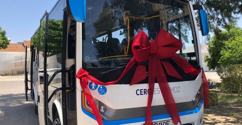 Municípios unem forças e doam autocarro adaptado à Cerci Estremoz