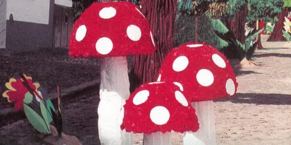 Exposição bibliográfica e artística “Ruas Floridas – Tradição de um Povo!” | de 04 a 31 de agosto | Biblioteca Municipal de Redondo