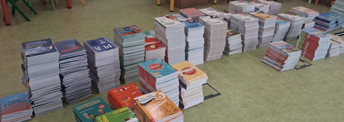CADERNOS DE APOIO/ LIVROS DE FICHAS ESCOLARES