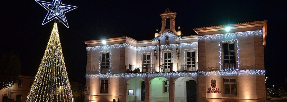 A magia do Natal já ilumina a Vila de Redondo