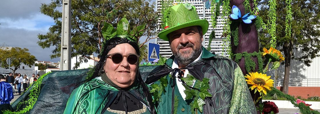 Tradição e alegria do Carnaval invadem ruas de Redondo II