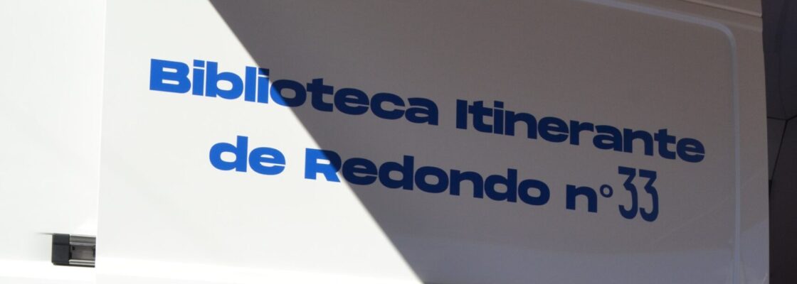 Encontro de Bibliotecas Itinerantes: Bibliotecas Itinerantes como “espaços” de afeto...