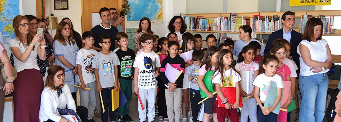 Centro Escolar de Montoito ganha espaço onde os livros fazem sonhar