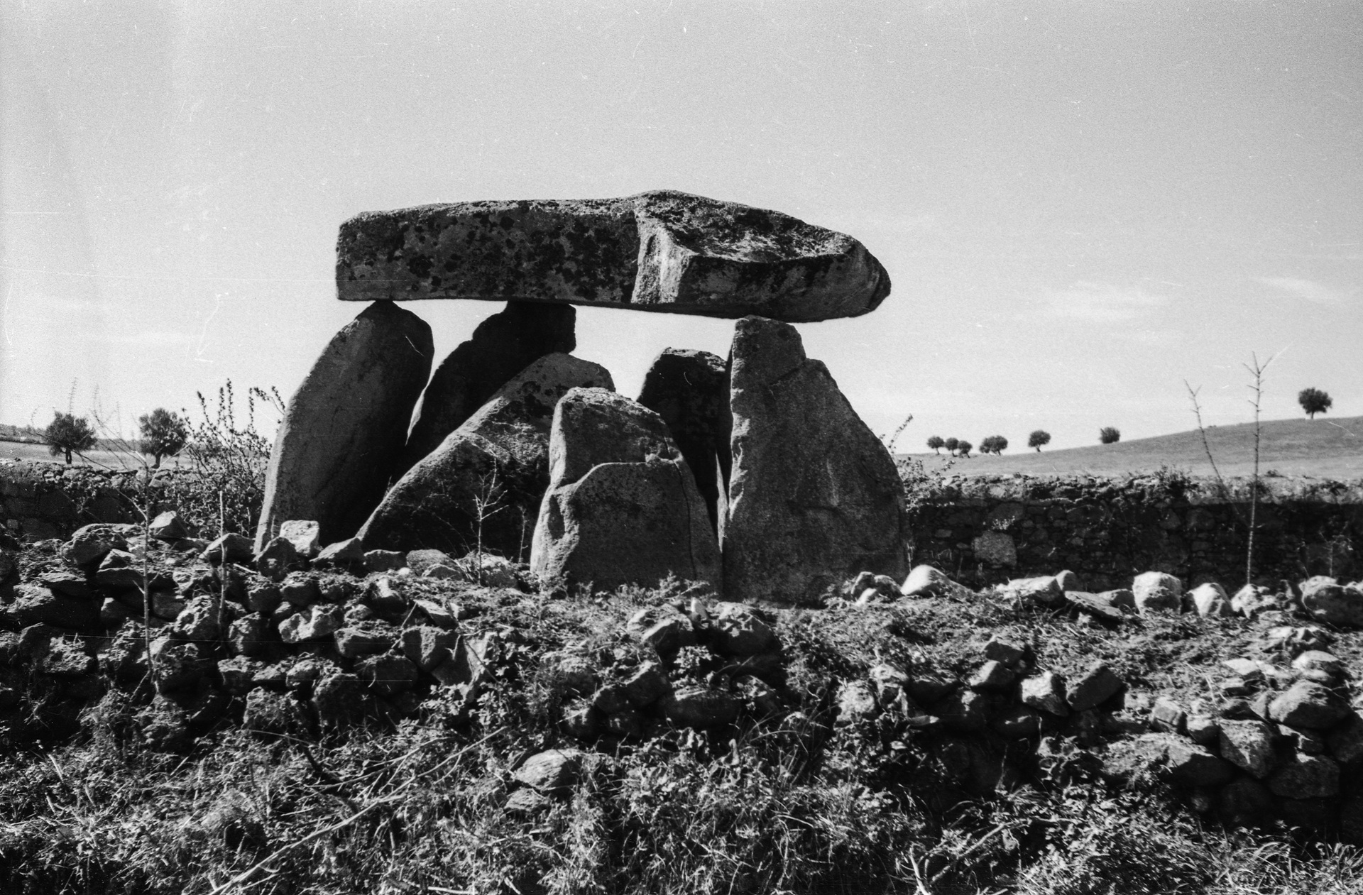 Exposição fotográfica “Antas Agora, Antas Outrora” | de 17 a 26 de julho | Espaço exterior da Casa do Povo do Freixo