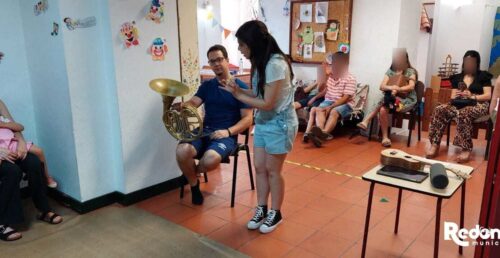 Workshop “Histórias Cantadas” deu vida aos contos no Centro Lúdico de Redondo