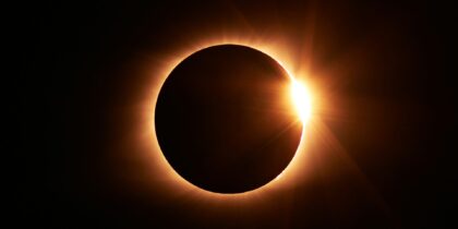 Eclipse Solar: Acompanhe o fenómeno em segurança