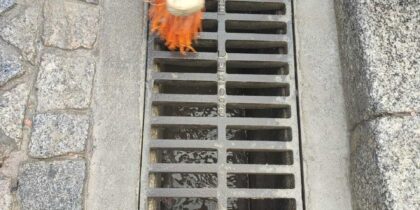 Limpeza preventiva de sumidouros